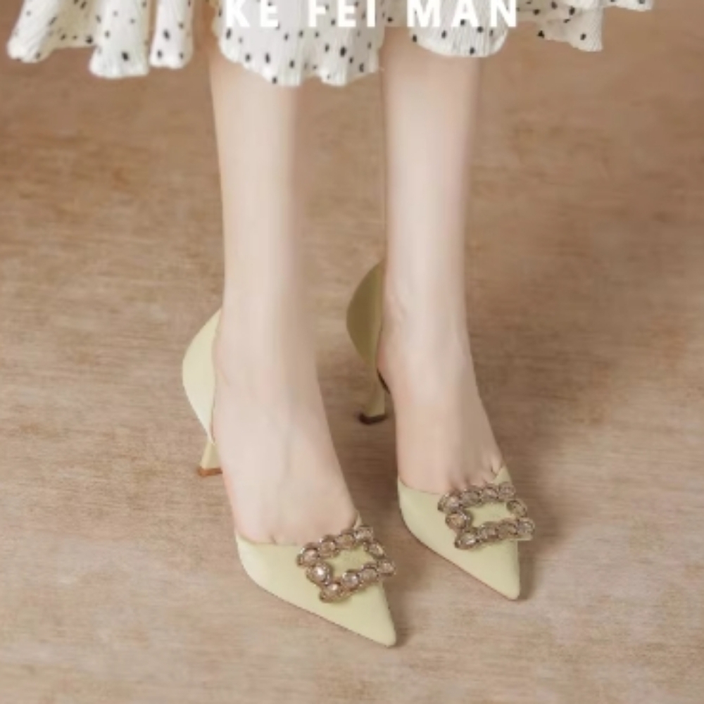 women shoes Heels